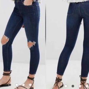 Free People Busted Knee Denim Distressed Skinny Jeans